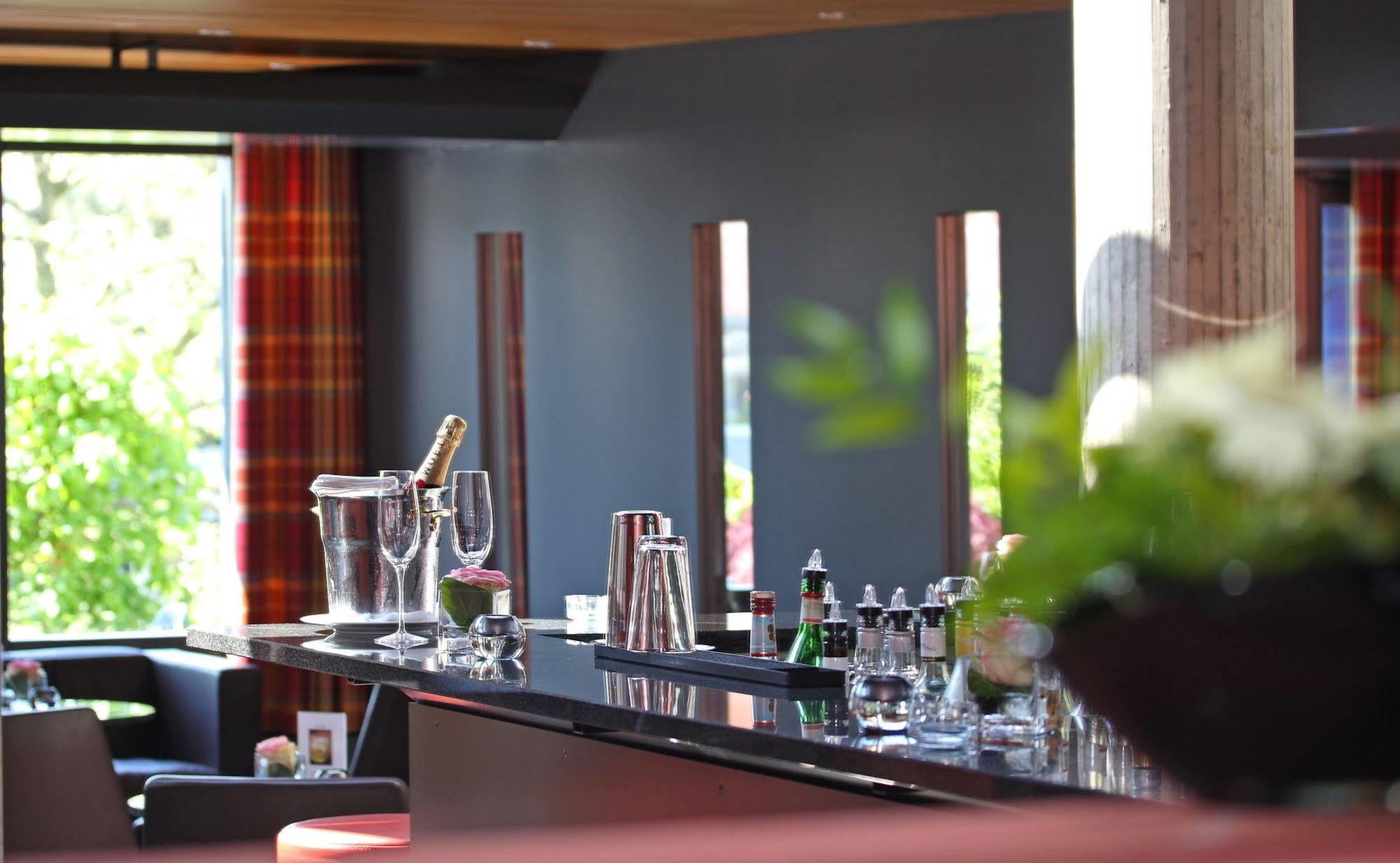 Wellness Hotel Tenedo - Thermalquellen Resort Bad Bad Zurzach Exterior foto